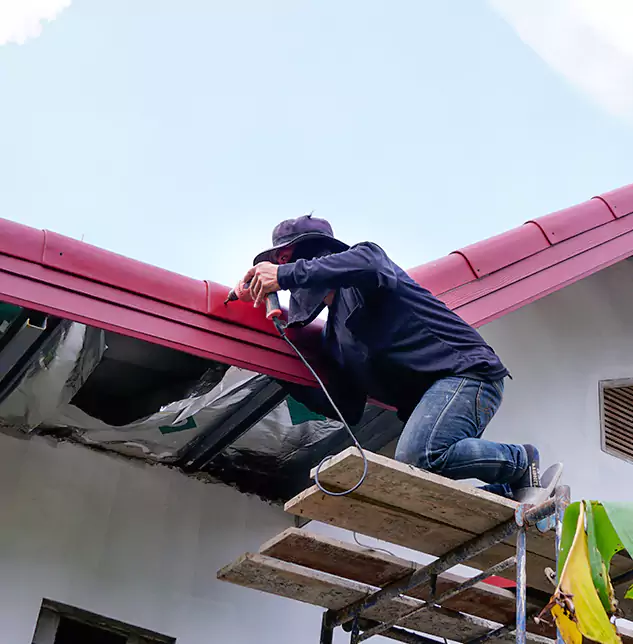 Expert Gutter and Roof Repair: Keeping Maple Valley Properties Dry and Protected