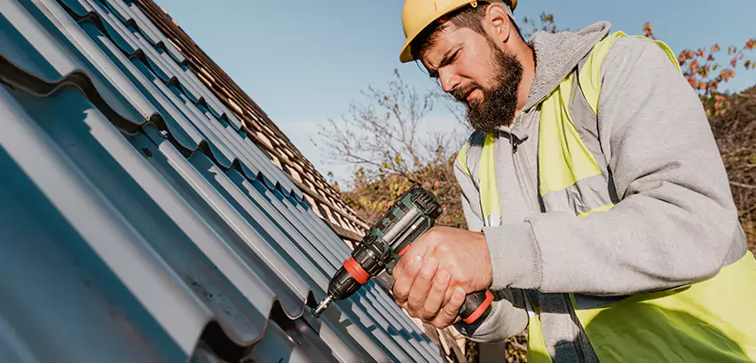 Professional Standing Seam Metal Roofing Services in Maple Valley, WA