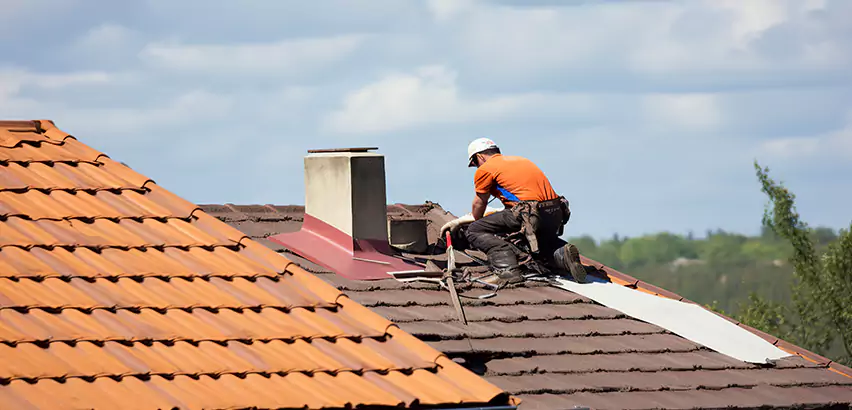 Cedar Roof Maintenance in Maple Valley
