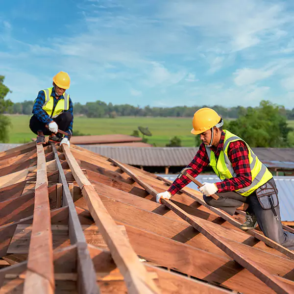 Why Maple Valley, WA Property Owners Trust Maple Valley Roofing Pro for Garage Roof Replacement?