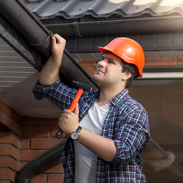 Why Maple Valley Homeowners Choose Maple Valley Roofing Pro for Gutter Installation?