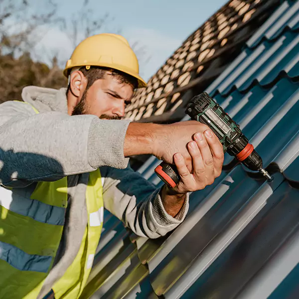 Why Maple Valley Property Owners Choose Maple Valley Roofing Pro for Metal Roof Replacement?